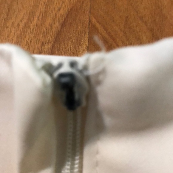 Dress - Picture 5 of 8